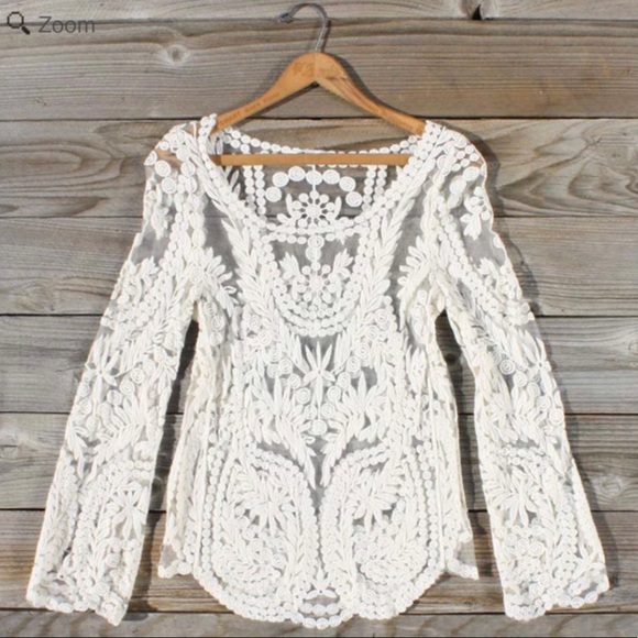 New White Lace Long Sleeve Gypsy Boho Blouse Top Feminine Sexy Women's Shirt - Picture 2 of 7